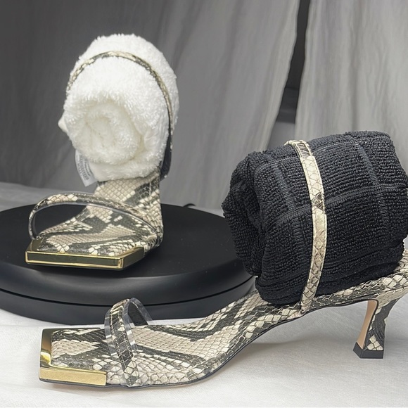 Good American size 9 sling back 3 inch heels $30 - Picture 9 of 12